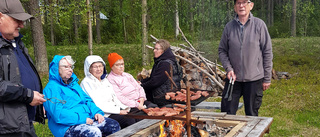 Våravslutning vid elden hos PRO Juoksengi