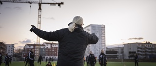 Rekordmånga kvinnor vill bli fotbollstränare