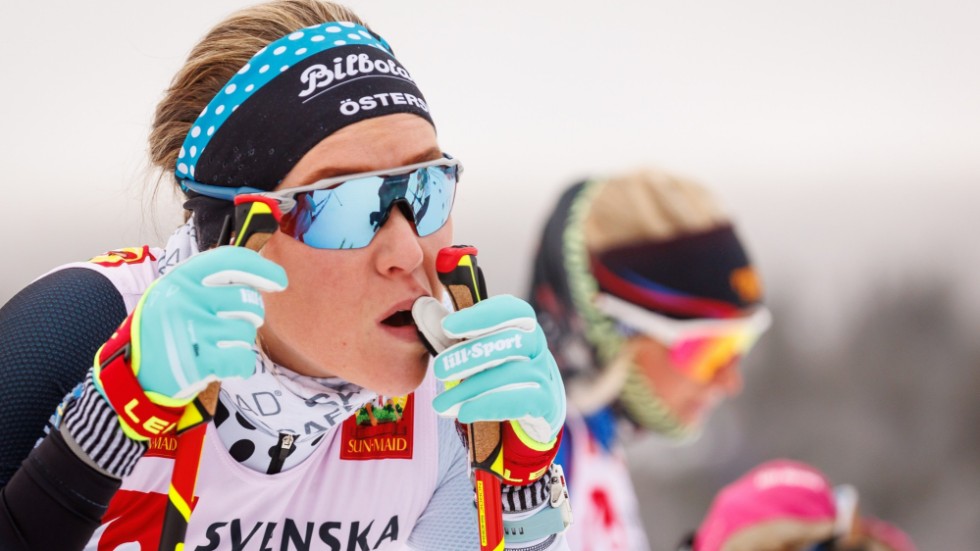 Jenny Larsson, som tvälar för Östersunds SK under Sverigepreimären i Bruksvallarna, stof för en superinstats i sprinten med tanke på hennes skadehistorik de senaste två åren.