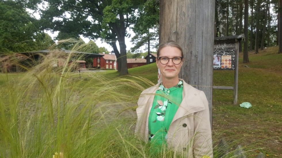 Sara Sjödal (C), kommunstyrelsens ordförande, konstaterar att en allt bättre samhällsekonomi påverkat Tierps kommun positivt.