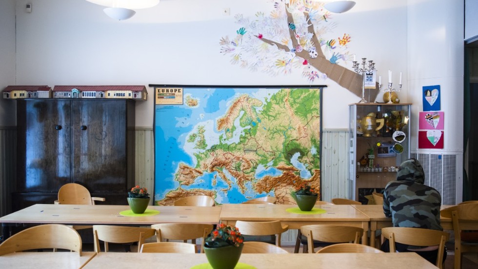 Det kräver en förändring inom Skolkontoret och delvis förändring av bemanningen i BUN för att visa att S menar allvar med sin anpassning till den starka folkvilja som visats i Luleå.