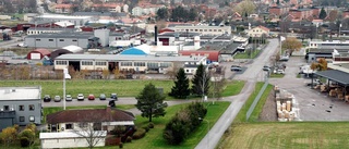 Gräv ned stridsyxan i Vadstena