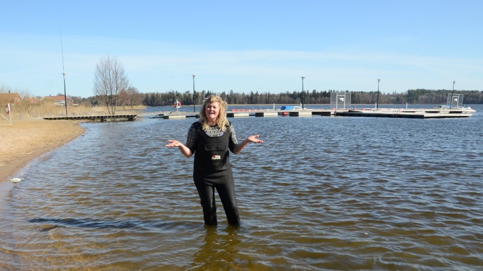 "Den senaste klimatrapporten från FN säger att våtmarker och sötvatten är avgörande att ta hand om, men som ett brev på posten måste vi stänga hela vår access till vår sjö," säger Signe Johannessen.