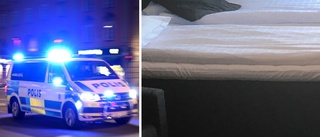 Våldsattack och dödshot på hotellrum: Anklagas för flera fall av grov misshandel • Polisens jakt efter olika tillhyggen