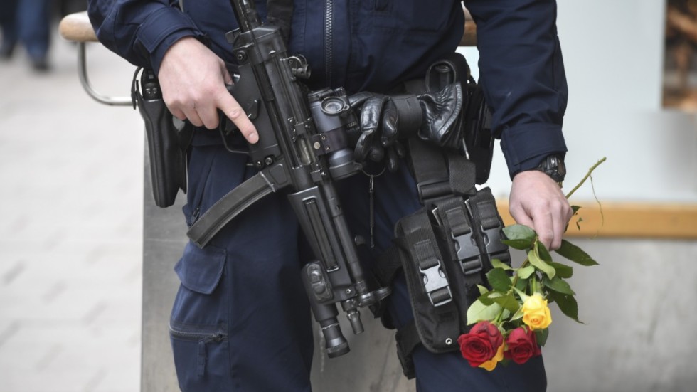 Att vara polis är ett vara särskilt utsatt. 