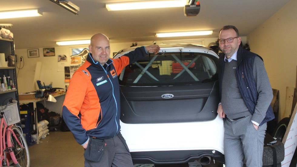 Debut i den Ford Fiestan gjorde Ulf Pettersson och Christer Carlsson i Tvillingsprintern i Eskilstuna.