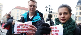 Manifestation mot sänkt studiebidrag