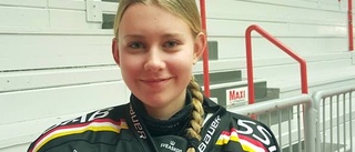 Nathalie, 14 gör debut i Riksserien