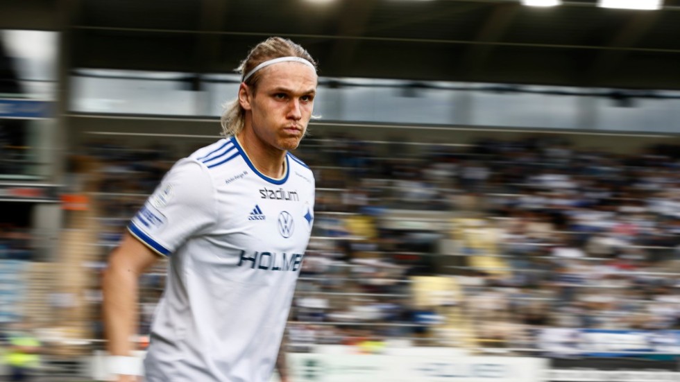 Nyckelspelaren Arnór Sigurdsson fick kliva av i torsdagens träningslandskamp.