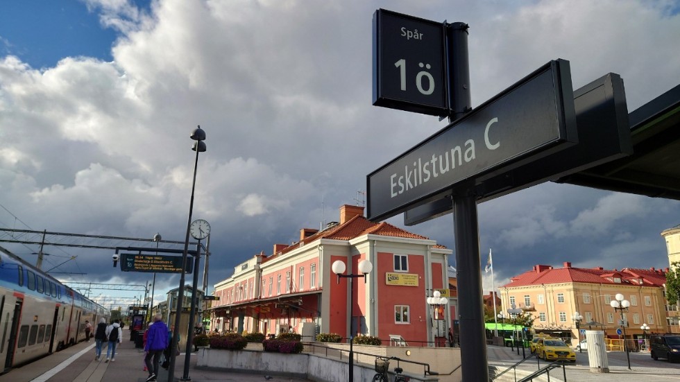 Kolla en extra gång på tidtabellen om du har tänkt åka tåg i påsk.