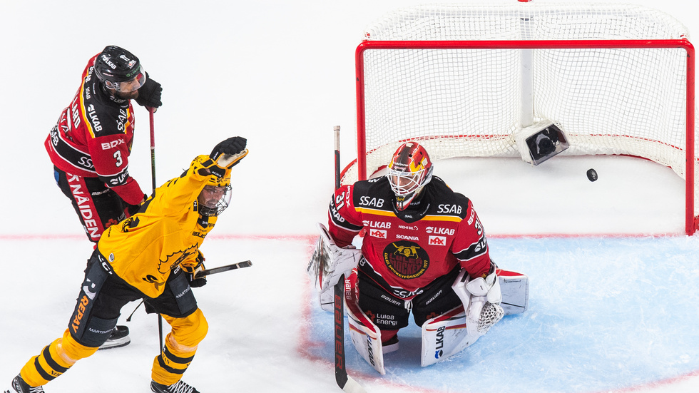 Skellefteå AIK slog Luleå Hockey med 5–2.