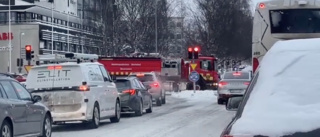 Krock på E4 i centrala Skellefteå – stopp i trafiken