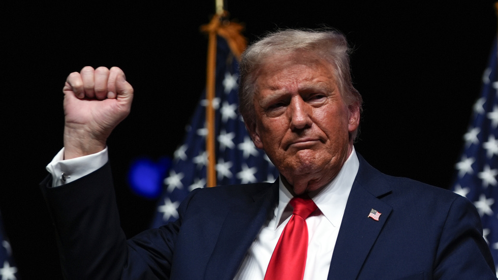 Donald Trump kritiseras hårt för sina fräcka lögner, medan hans allvarligare tillkortakommanden ofta glöms bort.