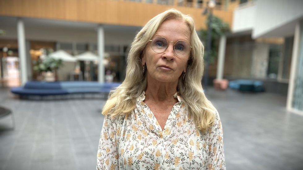 "Kommunens ekonomi, antal tomma platser eller andra skäl vägs inte i biståndshandläggarens beslut som fattas på professionell grund", skriver Lenita Granlund i UNT.