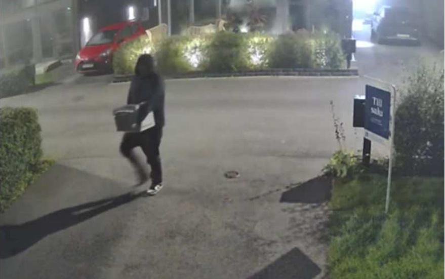 23-årige Joshua Sjölund placerade ut bomben i Fullerö. Nu överklagar han livstidsdomen för mord. 