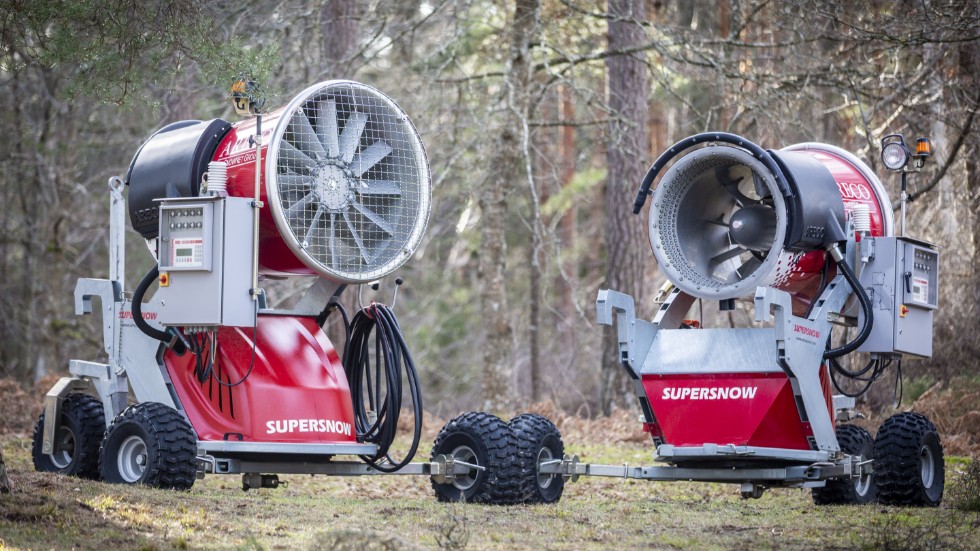 Det är för varmt för att köra snökanonerna vid Svaidestugan, som inte producerat en enda flinga den här vintern.