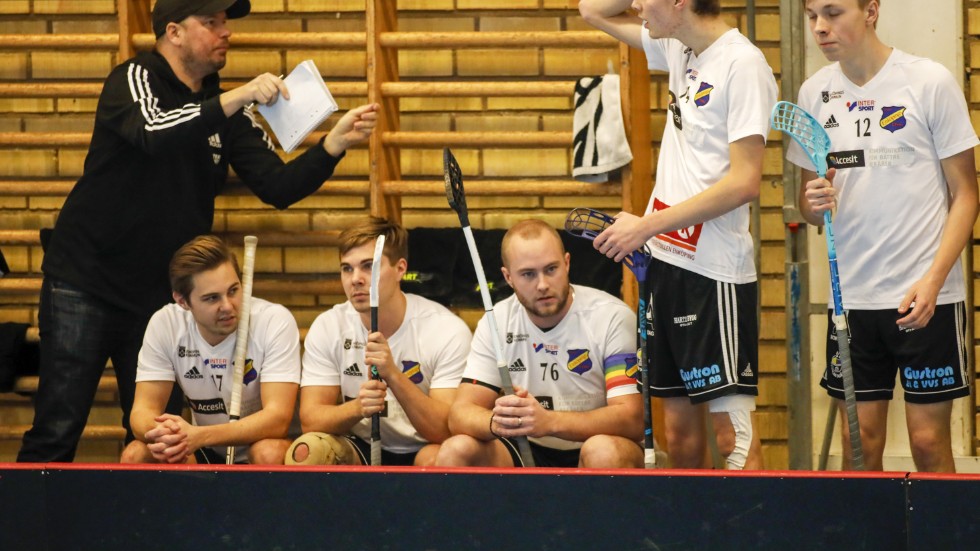 Fortsätter Andreas Olofsson som EIBK-tränare?