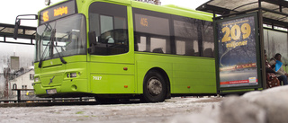 Flera busslinjer inställda i halkan