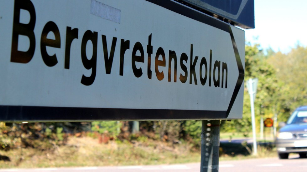 Skolan har drabbats av skadegörelse igen.