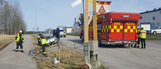 Körde av vägen i Gamleby – med passagerare i bilen