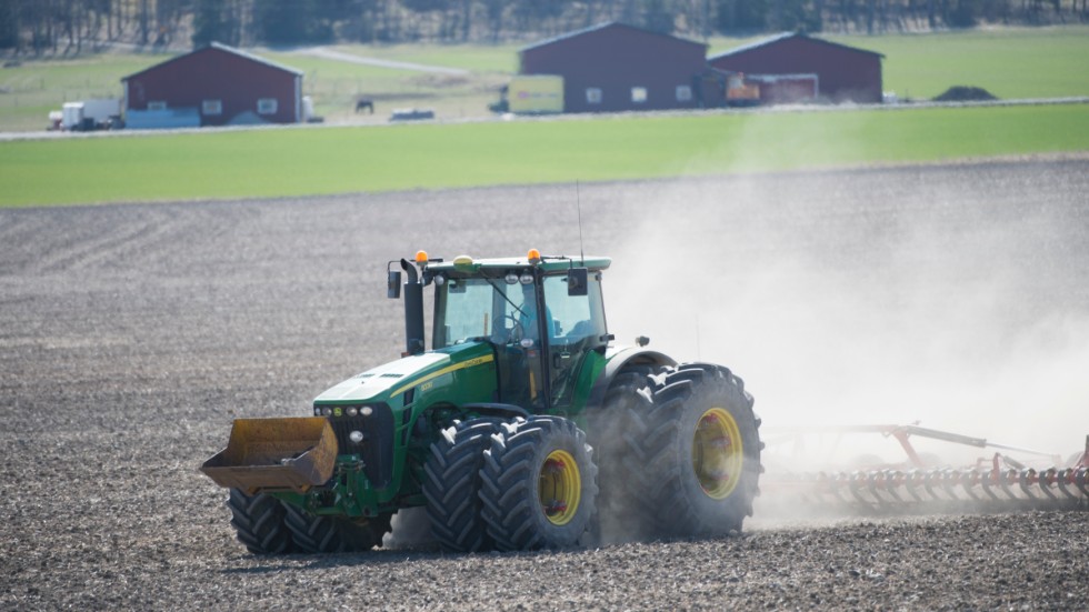Sverige har ett jordbruk i världsklass när det gäller att vara klimatsmart och visa bra djuromsorg, menar debattören.