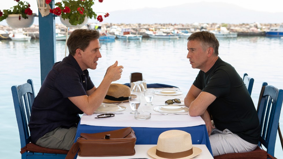 Rob Brydon och Steve Coogan i "A trip to Greece" – veckans högsta och enda nykomling på biotoppen. Pressbild.