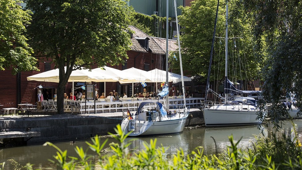 Enköping har många smultronställen. Hamnen är ett av dessa.