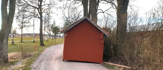 Hus på rymmen i den hårda blåsten