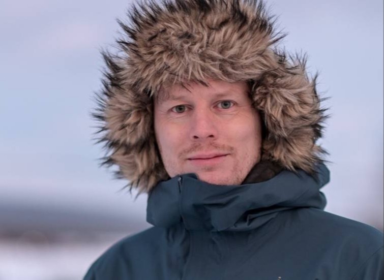 "Vi ser globala tendenser som speglar oss på ett bra sätt. Trygghet och återhämtning står högt i kurs även viljan att uppleva naturen", säger Swedish Laplands avgående vd Andreas Lind.