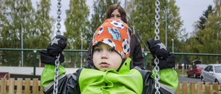 Eino går i förskola med mormors farmor