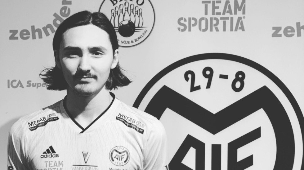 Adam Bark är Motala AIF:s andra nyförvärv inför division 1. Han har meriter från flera ungdomslandslag.