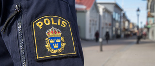 Polisen ryckte ut efter stenkastning