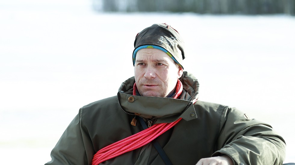 Renskötaren Jakob Nygård upplever att mer extrema vintrar med regn och is ställer till problem. De flesta samebyarna har ansökt om katastrofersättning för att renarna inte ska svälta.