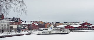 Färjan gör Norra hamn fulare  